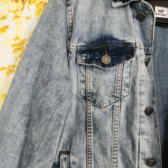 Xray Jean Jacket Men's XL Light Wash Distressed Button Down Denim Coat NWT - Picture 2 of 14